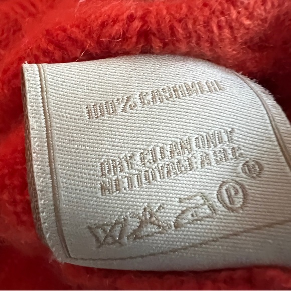 EUC high quality Italian cashmere sweater, size S - Picture 4 of 6